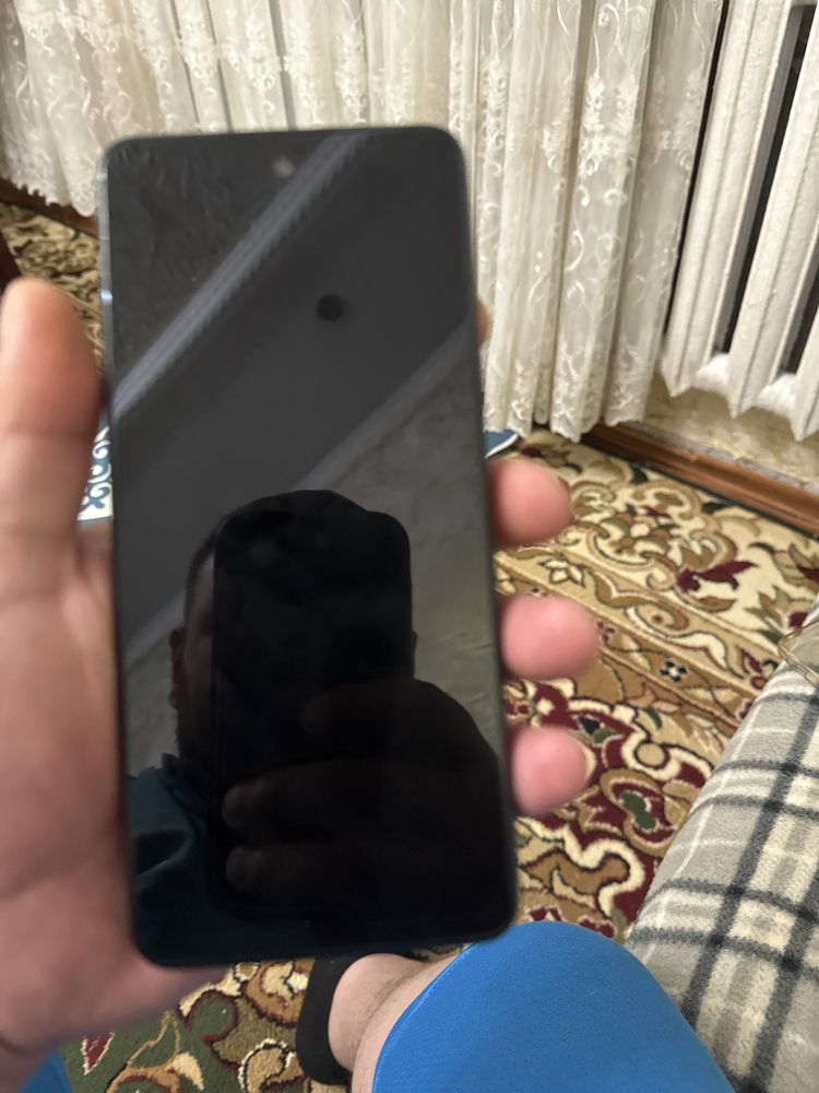 Nubia v60  продам почти новый