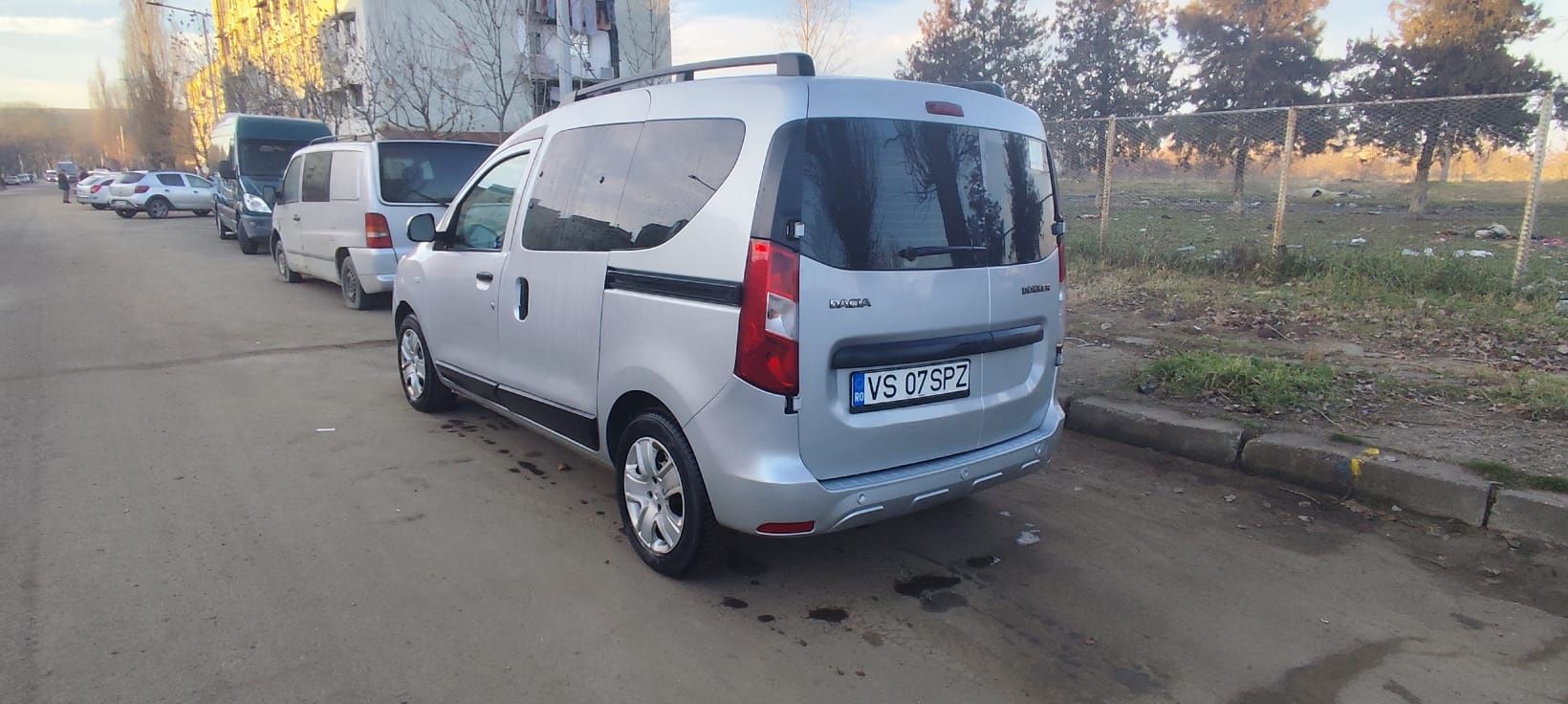 Dacia dokker 1.6 sce gpl din fabrică 102 cai 2018