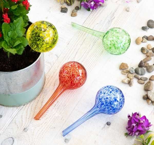 Set 4 Globuri de udare automata pentru plante de apartament