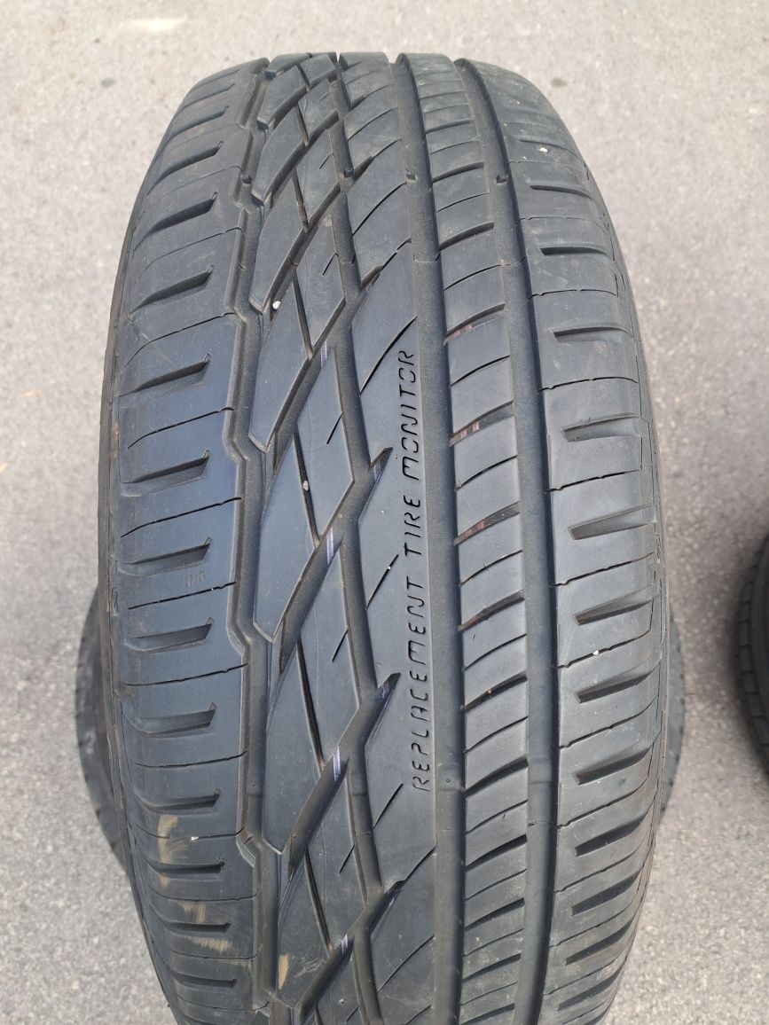 4бр. 235/65/17 летни гуми 2бр.Pirelli 2бр.Grabber GT джип бус