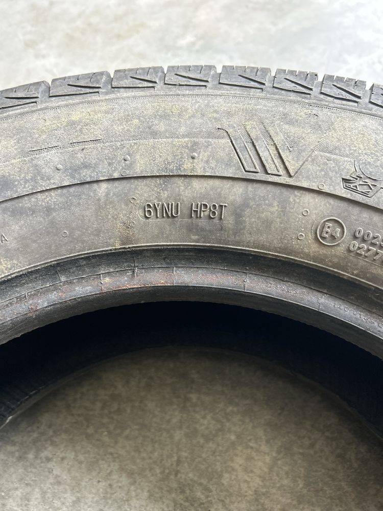 Продавам гуми Trans Tech r15 c 225/70