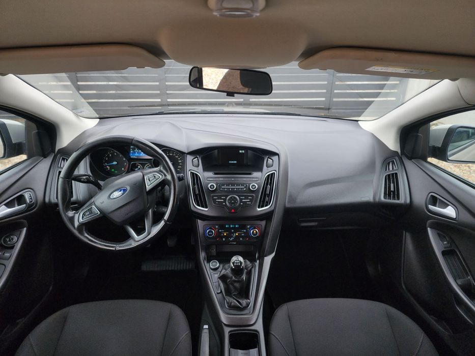 Ford Focus 2015 | Euro 6 | 1.0 Benzina Ecobost Adus recent , Hatchback