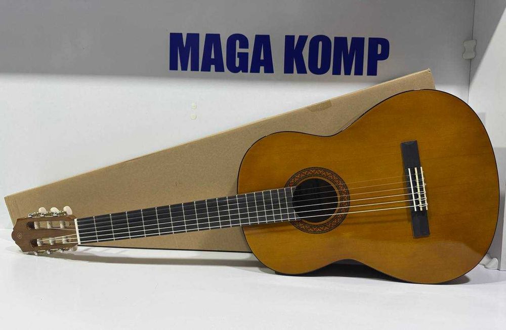 Продается Гитара Yamaha C40 оригинал