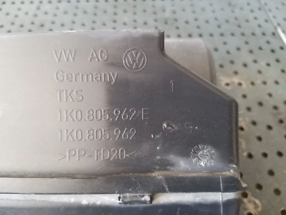 Deflector aer 2.0 tdi vw passat b6 3c 1k0805962