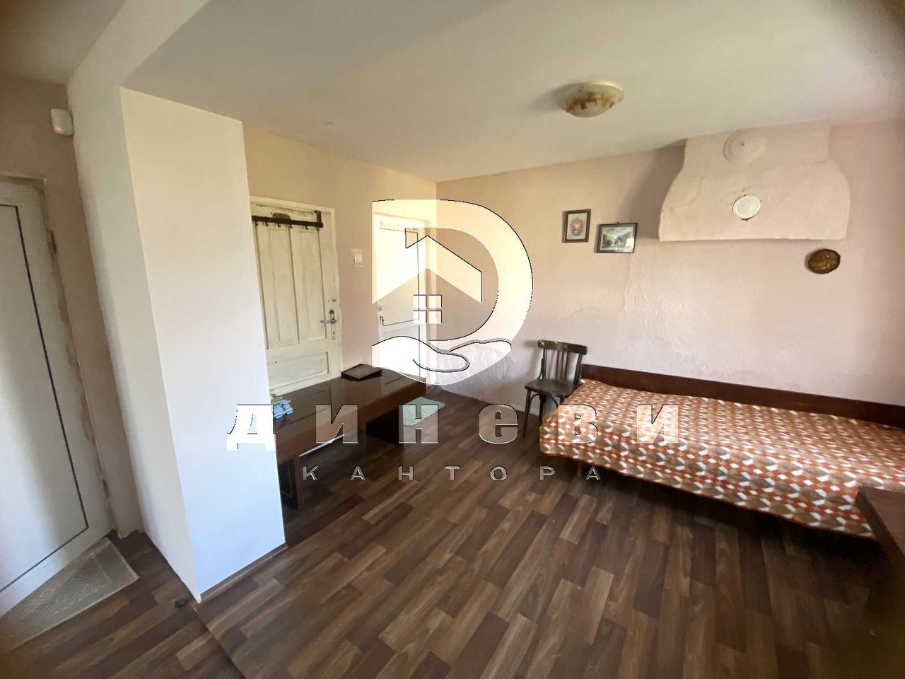 Продава се Къща в с. Сърнево, Област Стара Загора - 115 кв.м за 306 €/кв.м - Снимка #2