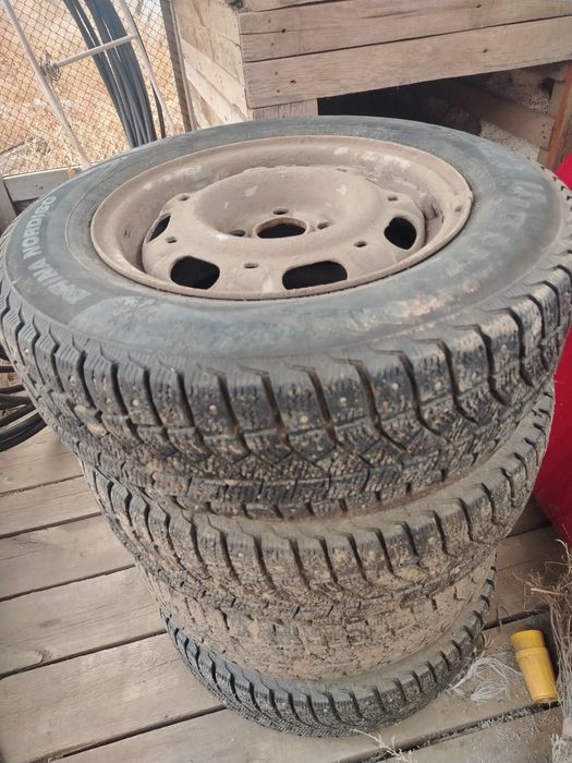 Продам Резины срочно