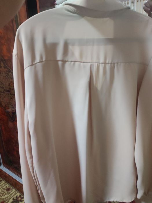 Tureskiy kofta rangi gryazni rozviy razmer 46 shifon