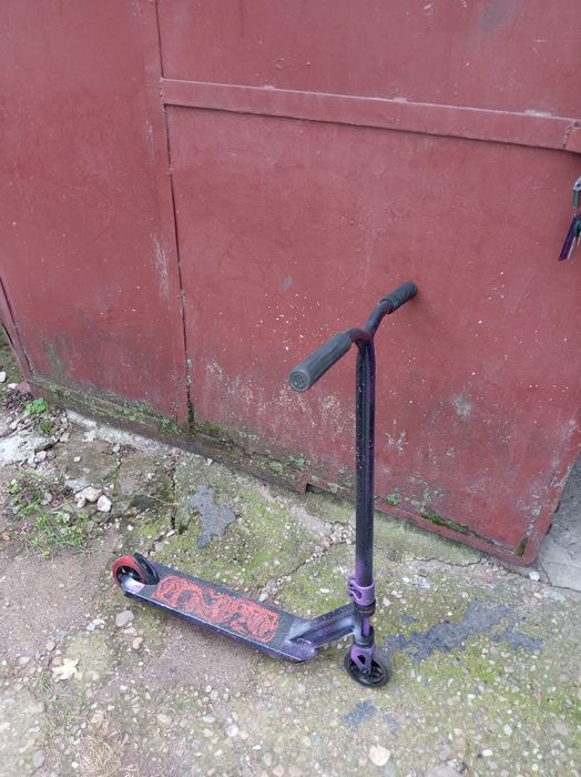 Vand trotineta freestyle custum nouă