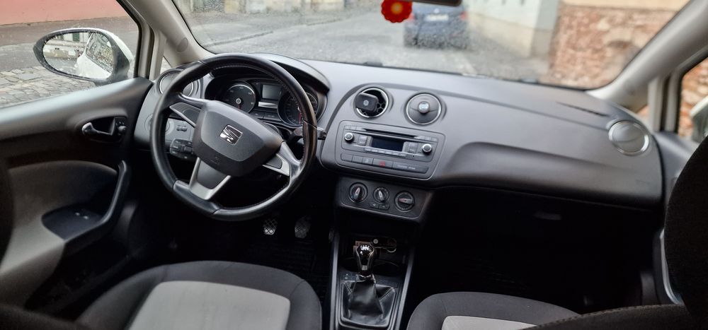 Seat Ibiza colant activ Uber
