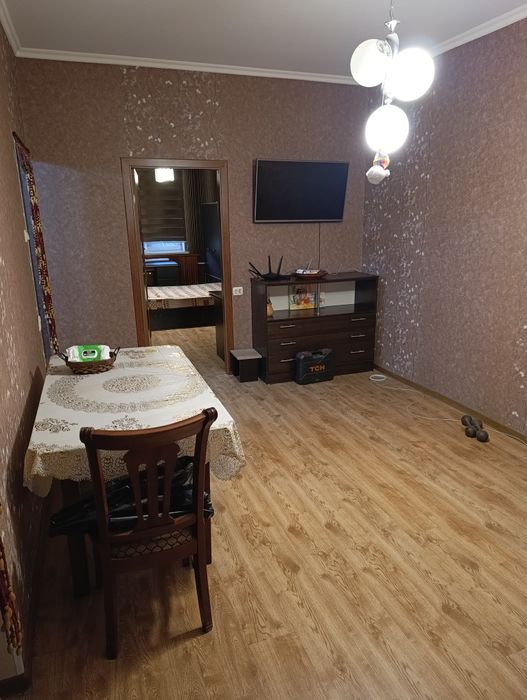 Продается Чиланзар 11 квартал 3/4/4 мебель и техника