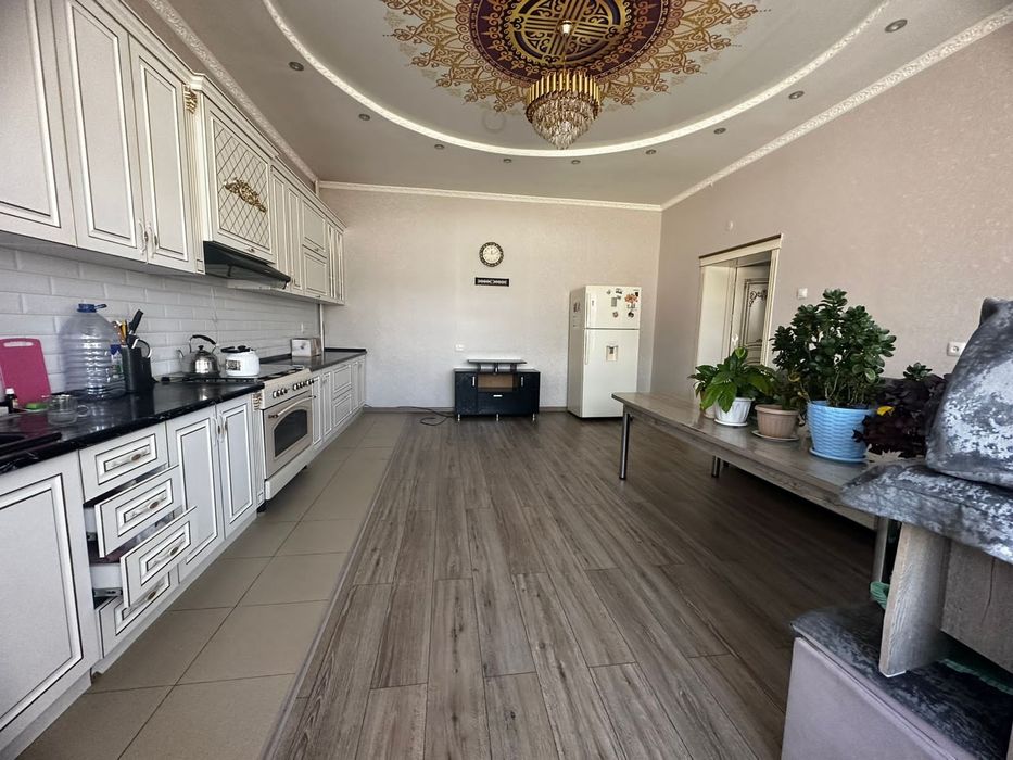 Продаётся дом 2этажа заддания