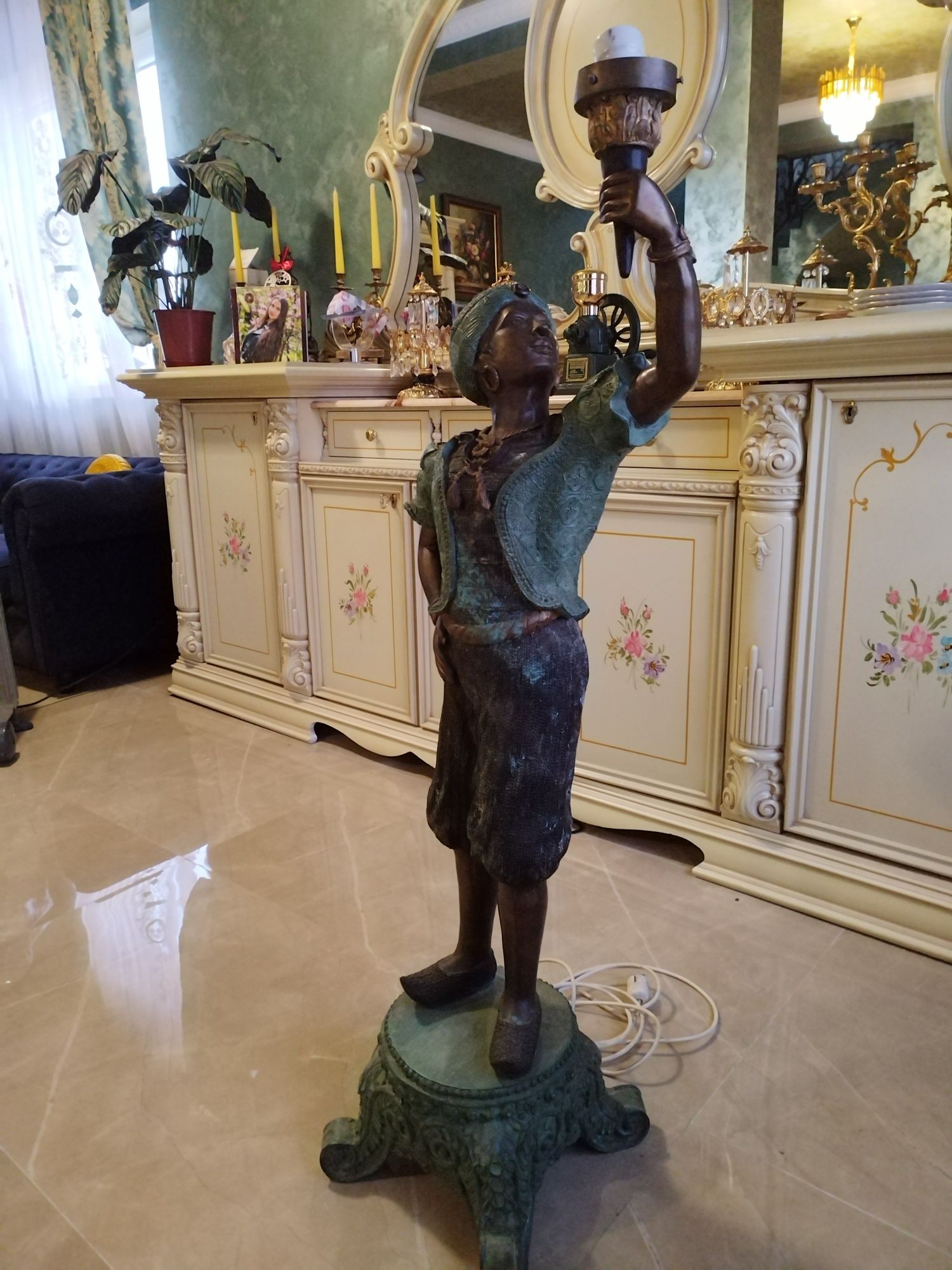 Statuie veioza bronz alama cupru