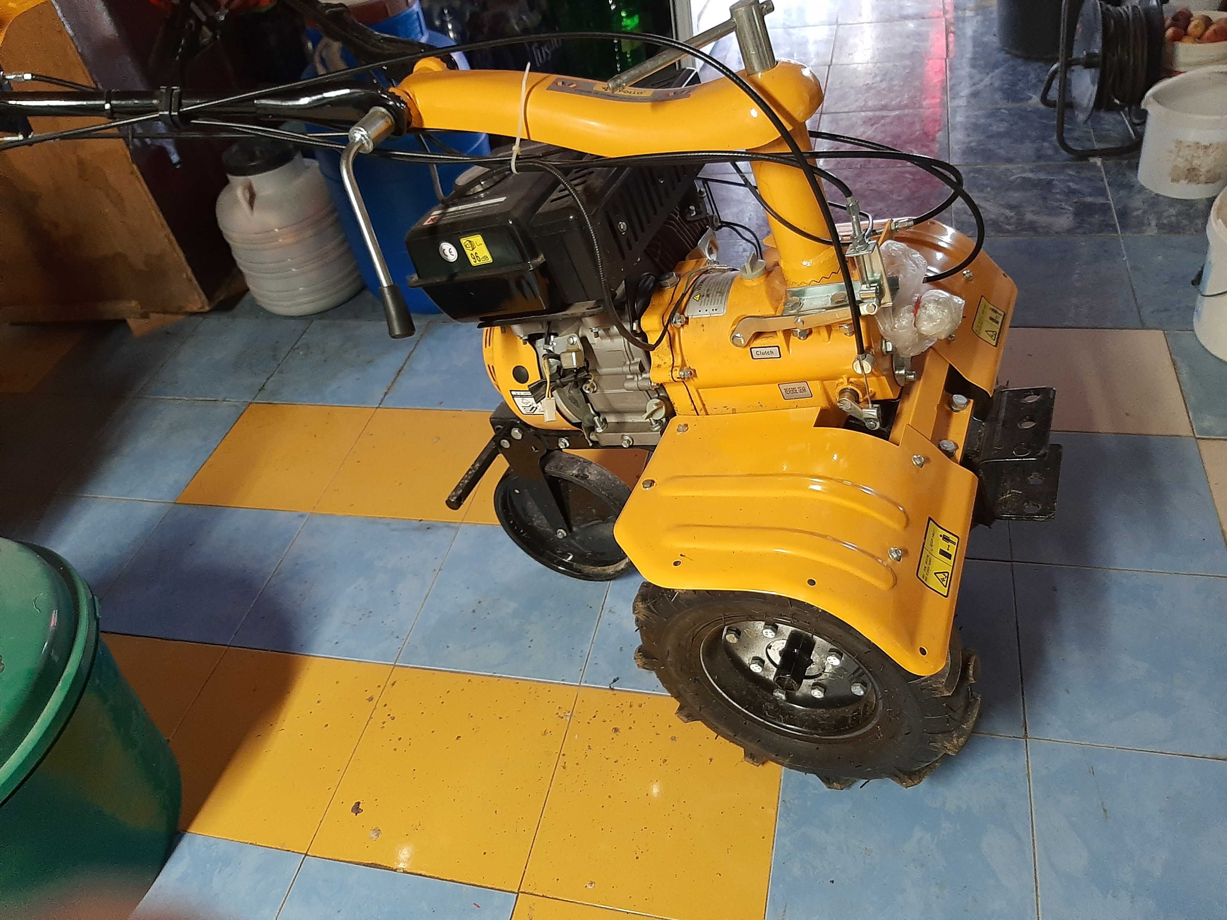 motocultor DKD SR1Z-100 cu tamburi pentru cosit