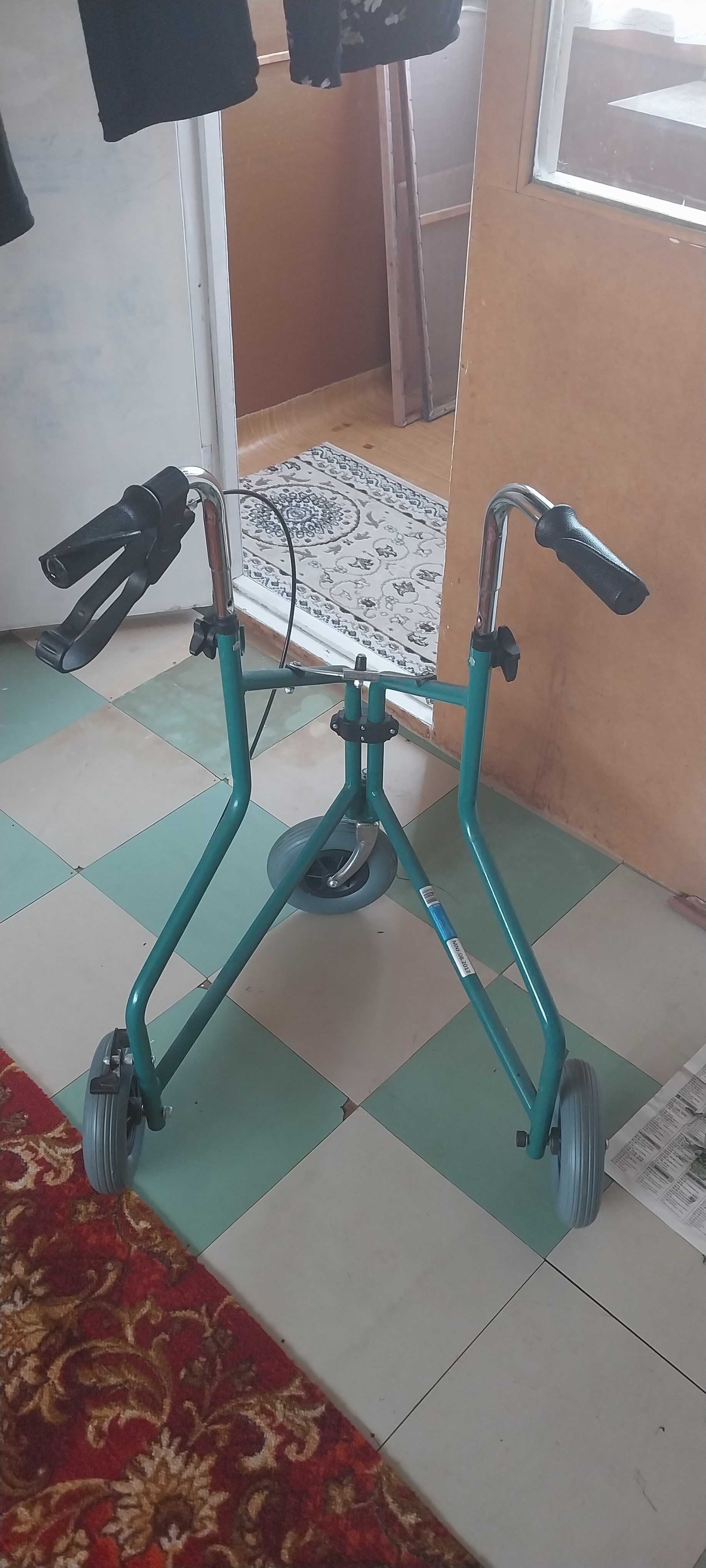 Ходунки для взрослых