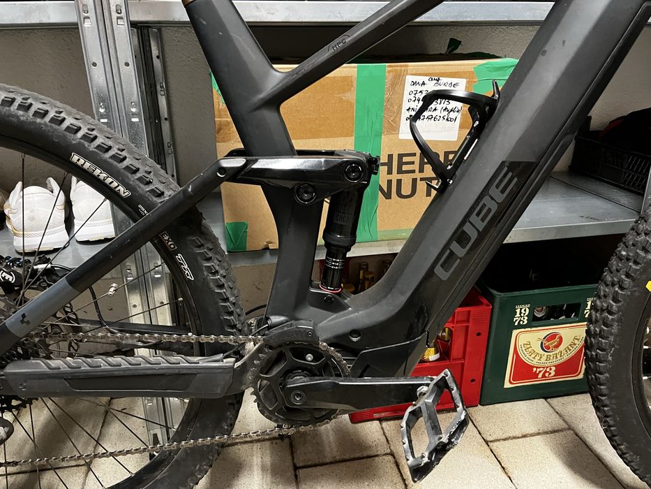 Bicicleta electrica Cube