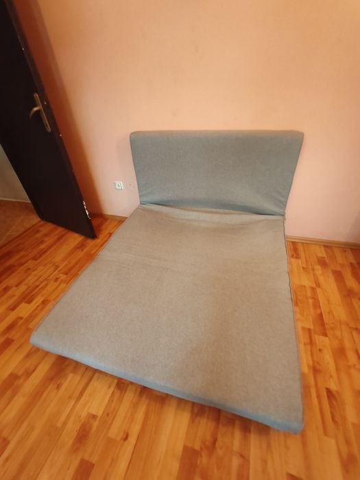 Canapea extensibilă ca și NOUĂ