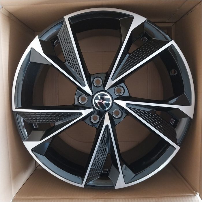 17"цола rs джанти за Audi,VW нов модел A3 A4 A5 A6 A7 A8 Q3 Q5 Промо