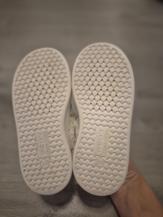 Adidasi Geox, marimea 24