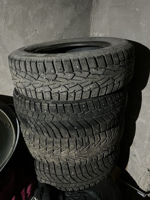 Зимний шипы р13 175/70/13 состояние как на фото