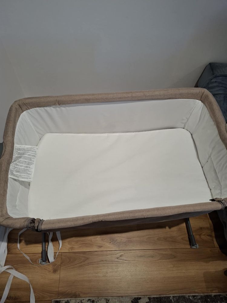 Patut co-sleeper bebelusi,impecabil!