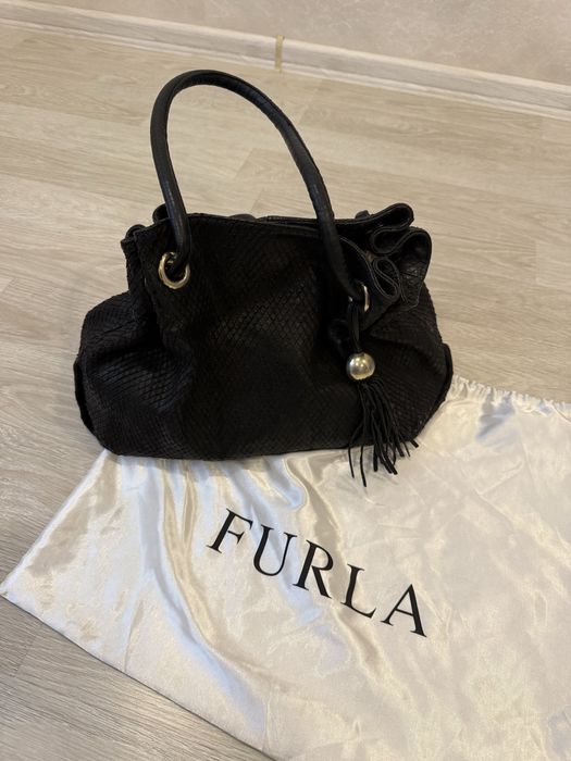 Чанта Furla черна