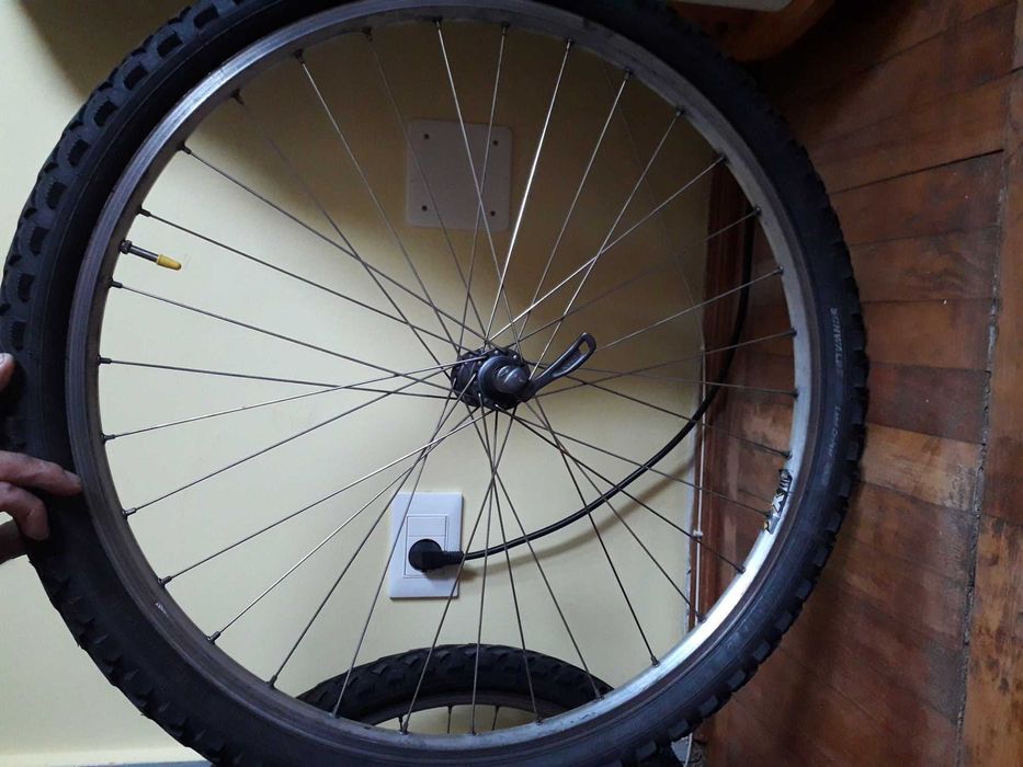 Vand roți de  bicicleta de 26