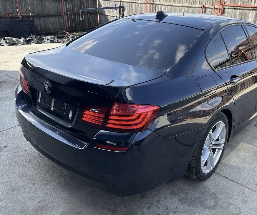 Bara spate F10 Facelift / nonfacelift / M - berlina completa