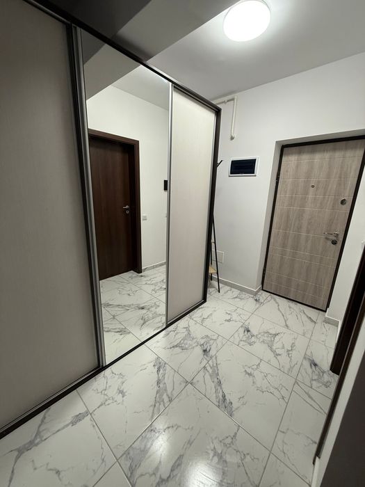 Inchiriez garsoniera