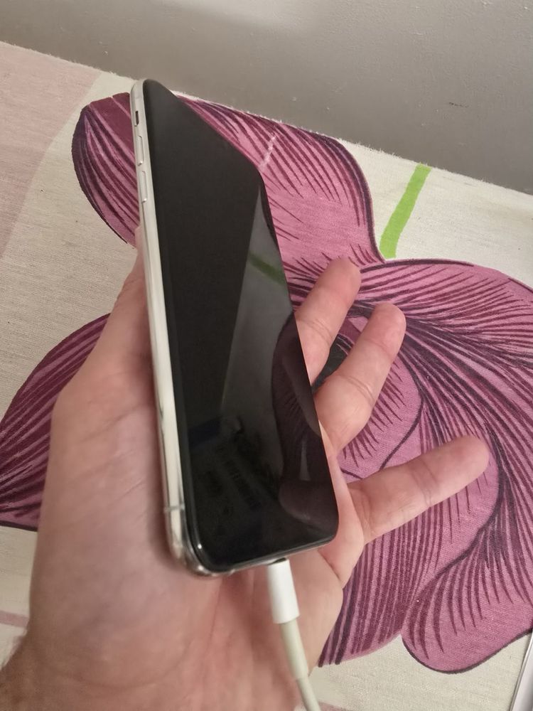 Iphone XS 256GB като нов