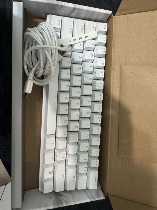 Гейминг клавиатура Razer-Hunstman Mini