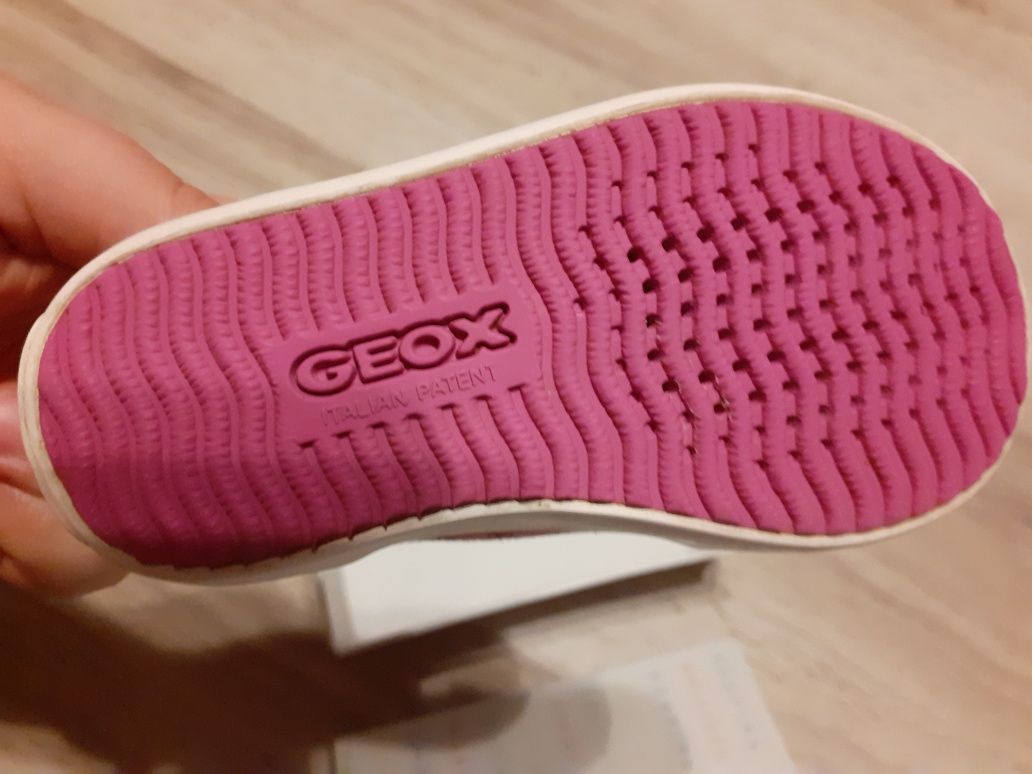 Pantofi copii Geox 50 lei