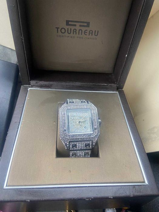 ceas barbati cartier in pietre