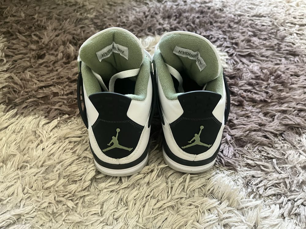 Jordan 4 “Oil Green” Women’s