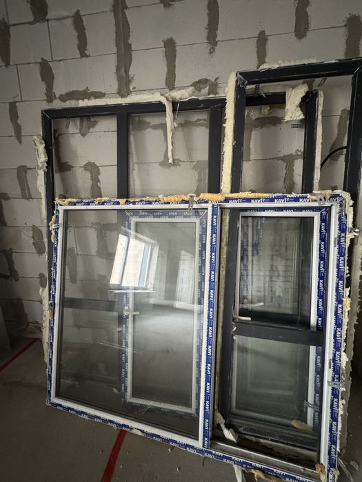 Окна новые, от застройщика, снятые