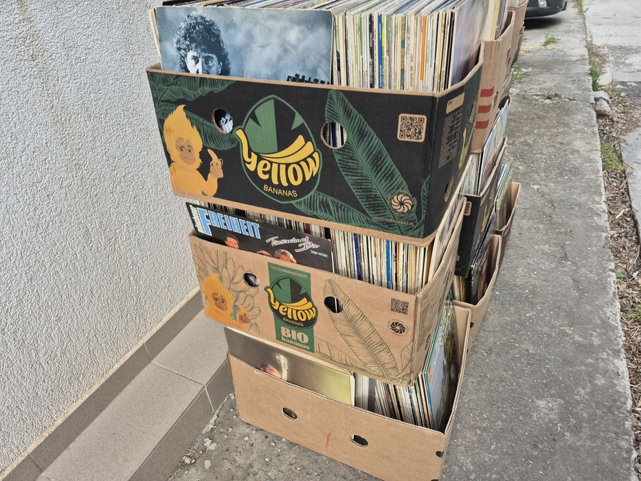 Vând Lot 900lp Discuri Vinil colectie muzică ușoară straină mixta