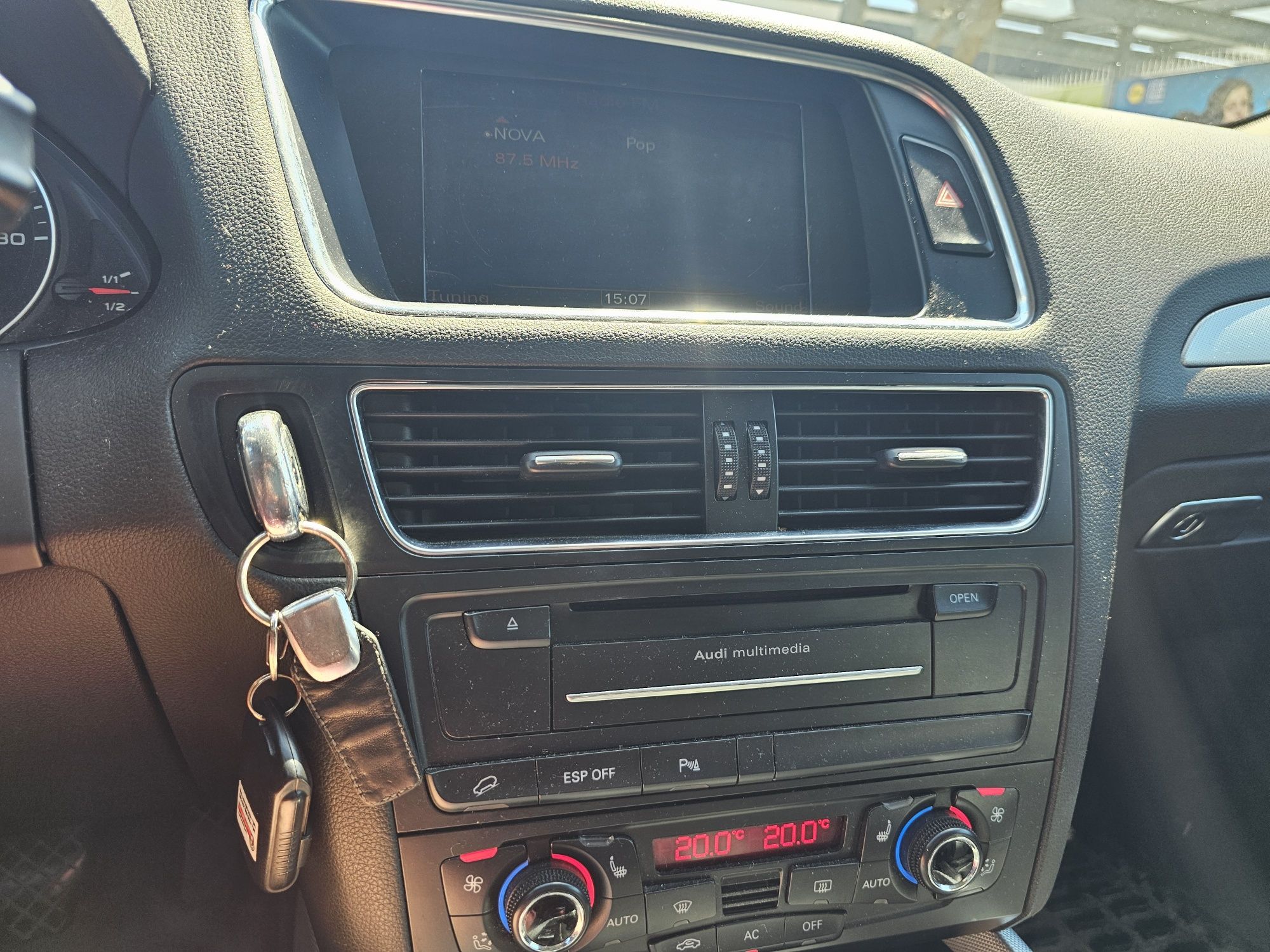 Ауди Q5 2.0 TDI 170hp