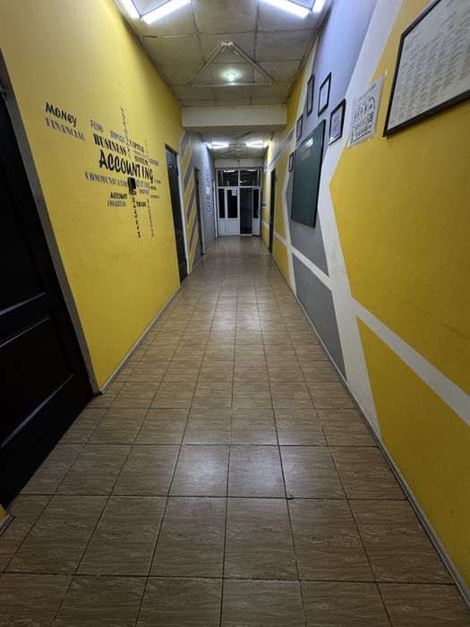 Аренда! Под офис или учебный центр 15м2. Вдоль дороги!