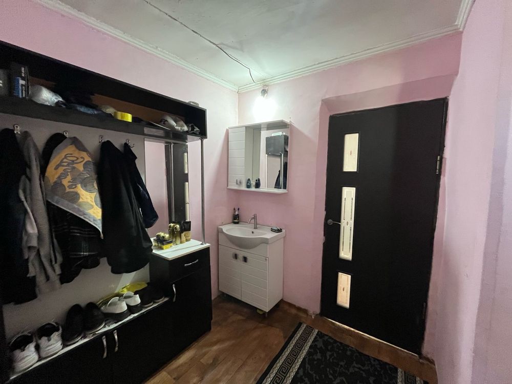 Продам дом,участок 8соток,
