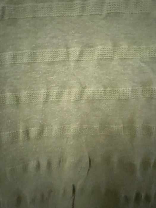 2 cardigane 25 lei
