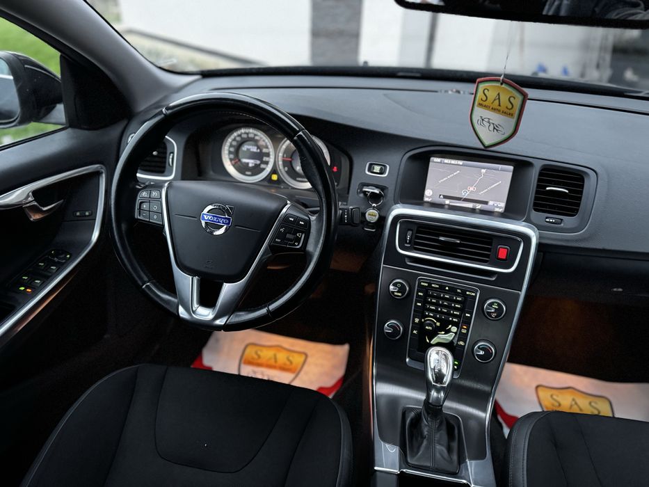 Volvo S60 - D2 - 1.6 Diesel - Automata - berlina - Cash sau Rate