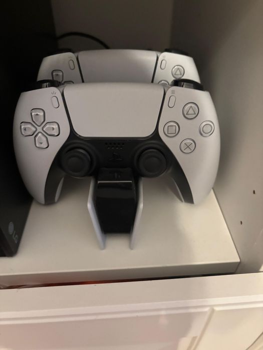 PlayStation 5 Disk Edition 825 GB-2 controlere wireless