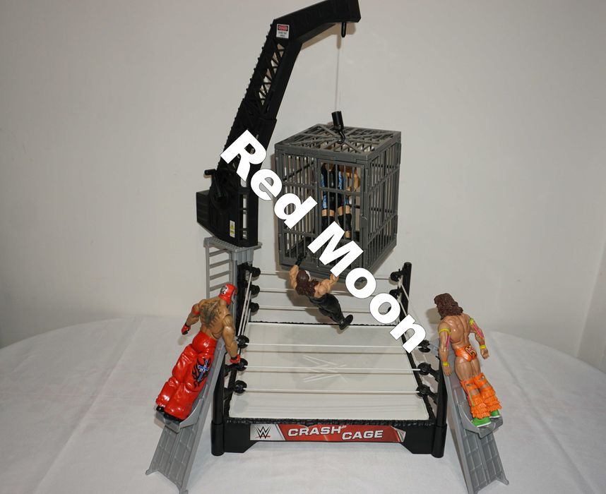Кеч Ринг с Клетка WWE Crash Cage Wrestling Ring Playset Seat Launchers