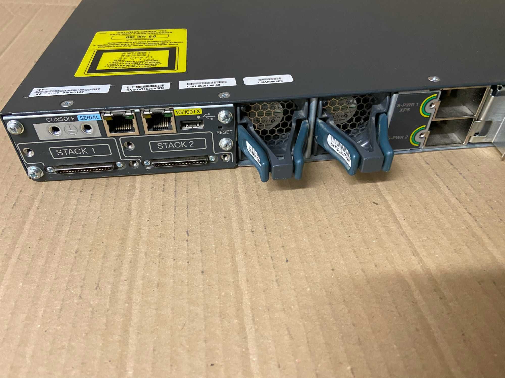 PoE+ Cisco WS-C3750X-24P Catalyst гигабитов суич 3750 X камери