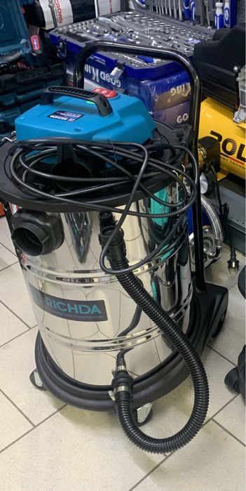 Продается строительный пылесос