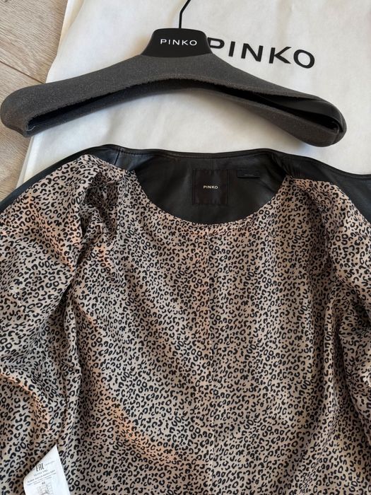 Дамско кожено яке Pinko