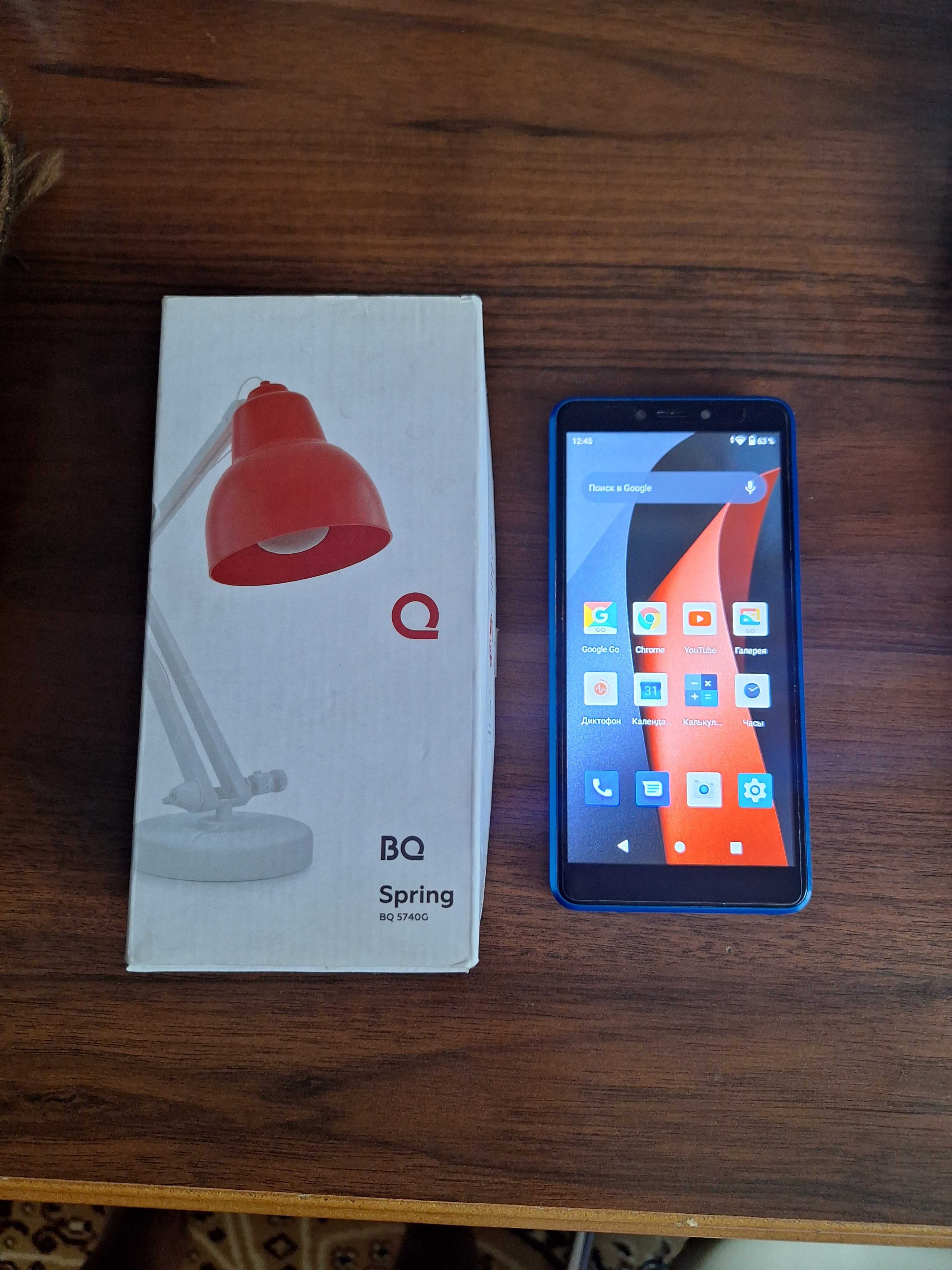 Продам недорого отличный смартфон BQ-5740G Spring