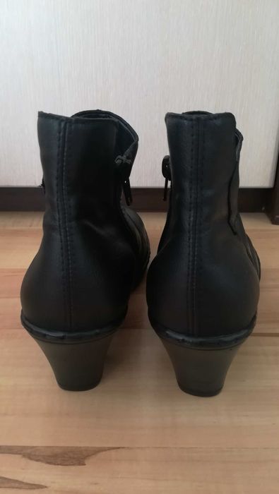 Страхотни боти Rieker-KicKers