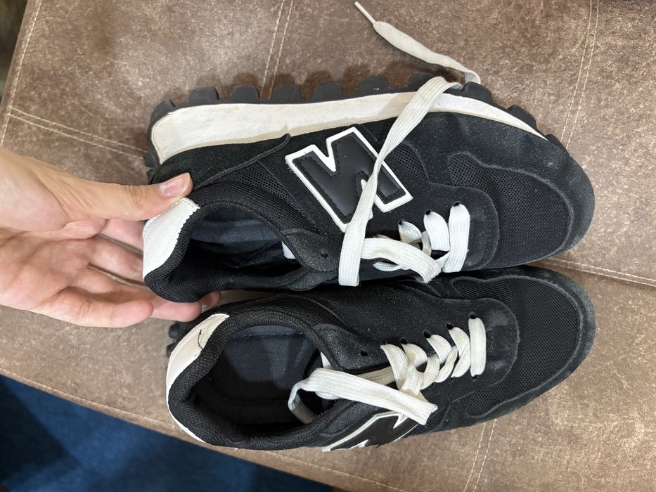 Обувь женская, кроссовки и туфли