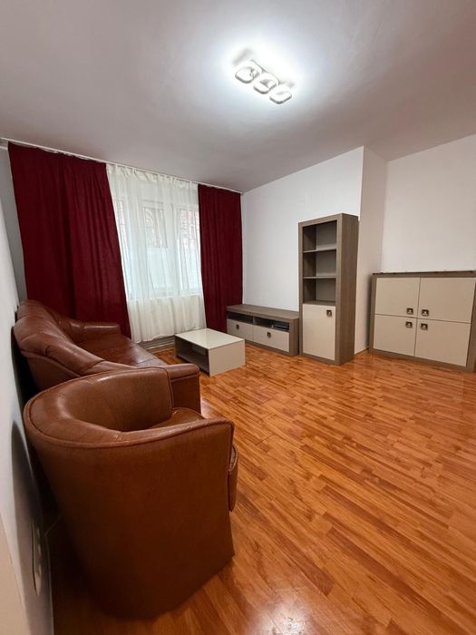 Apartament Aleea Trandafirilor