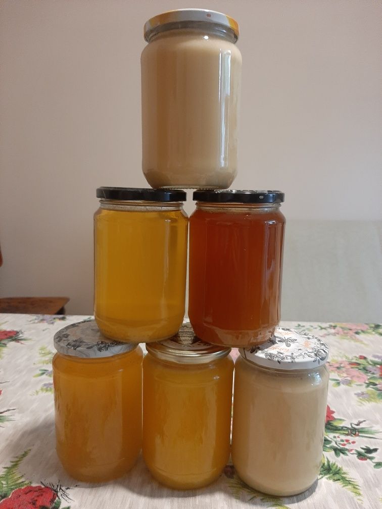 Продавам Пчелен Мед
